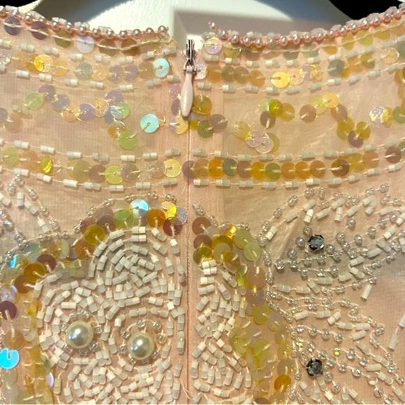 • VINTAGE 80s Gorgeous sparkly pink evening Gown • - Picture 4 of 16